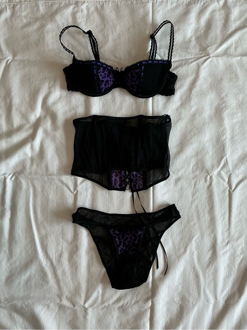 Black and Purple Lace Trim Three-Piece Bra Set